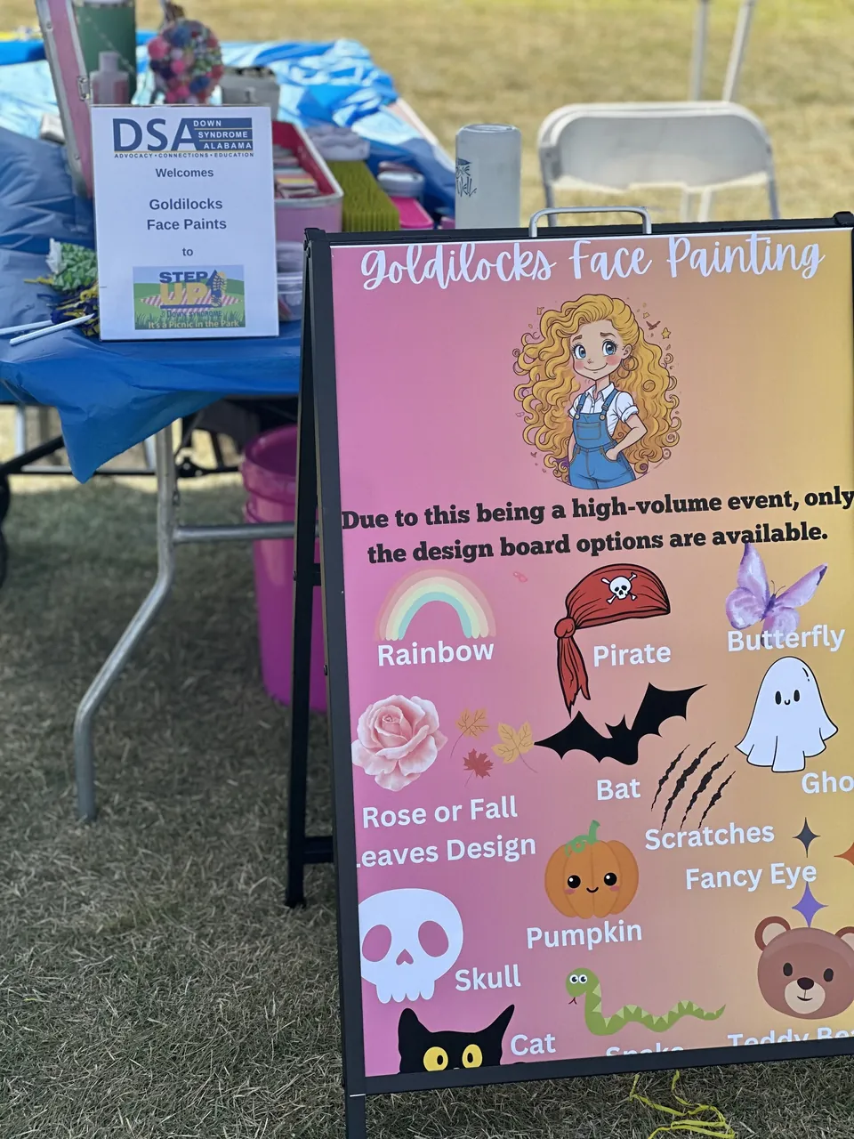 Goldilocks Facepaints face painting setup