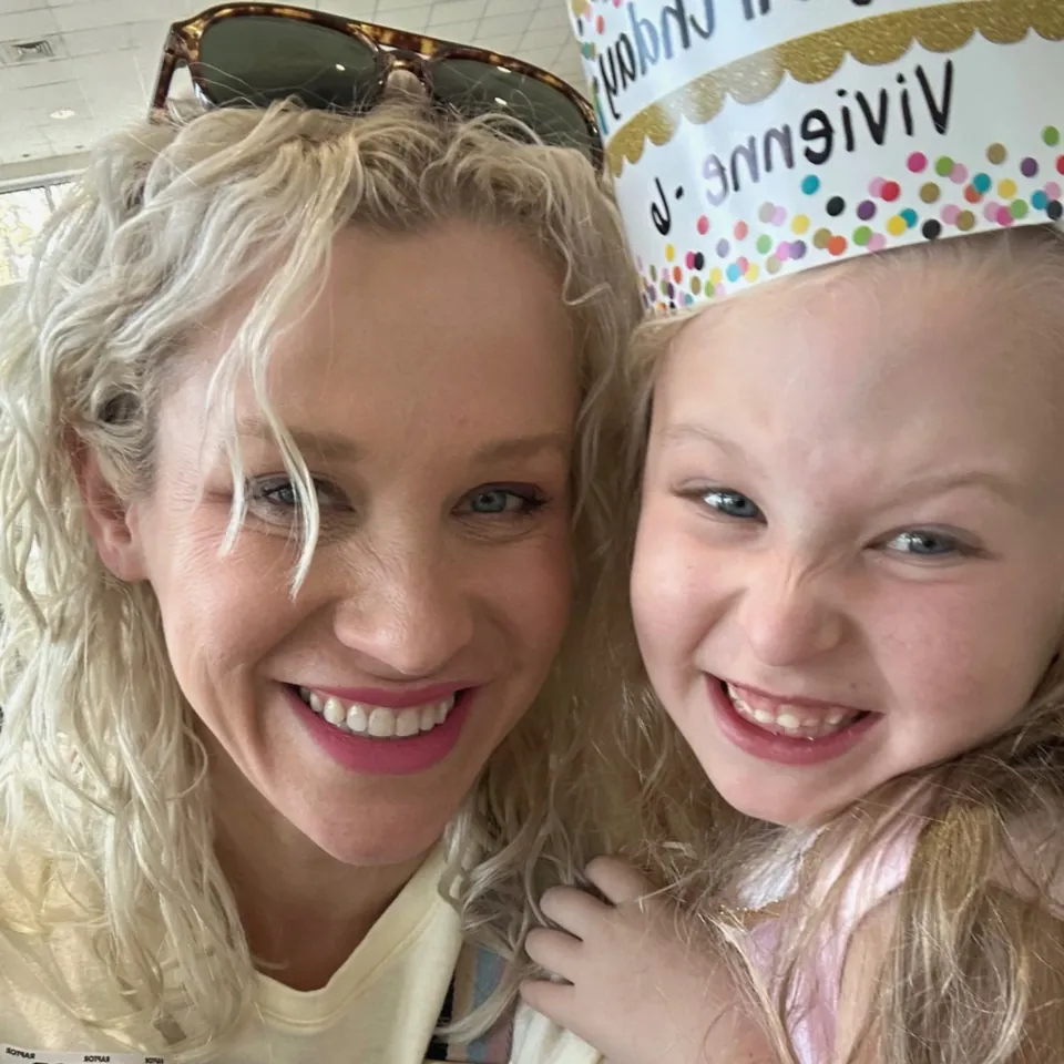 Meredith McLemore, owner of Goldilocks Facepaints
